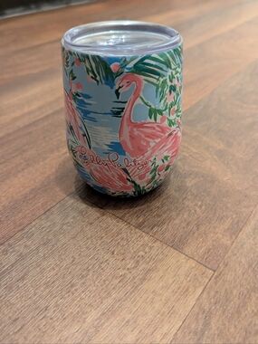 Lilly Pulitzer Pink & Blue Flamingo Insulated Wine Tumbler